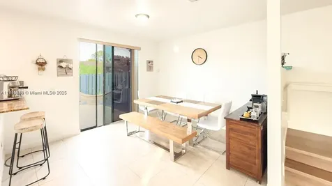 1001 NE 208th Street Miami FL 33179