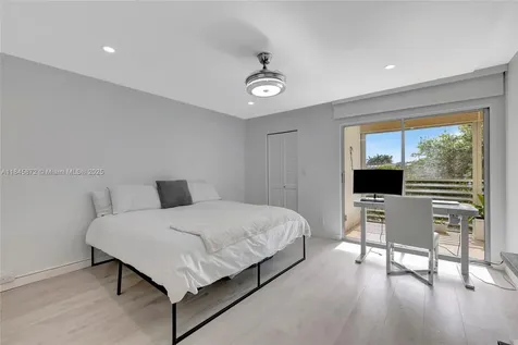 2101 Lucaya Bend Coconut Creek FL 33066