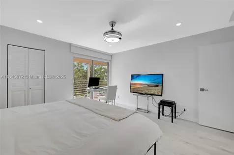 2101 Lucaya Bend Coconut Creek FL 33066