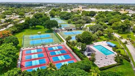 2101 Lucaya Bend Coconut Creek FL 33066