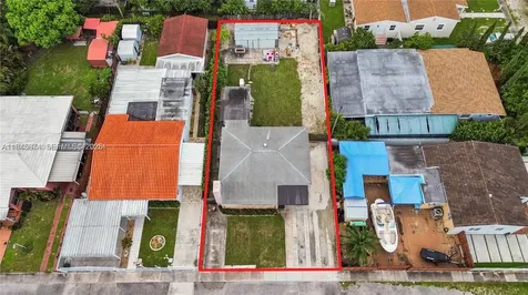 117 W 34th Street Hialeah FL 33012