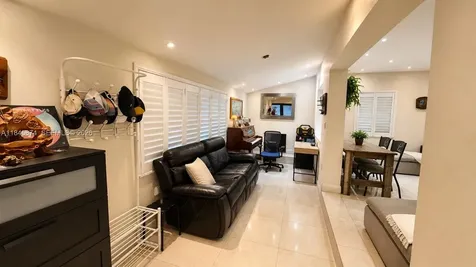 117 W 34th Street Hialeah FL 33012