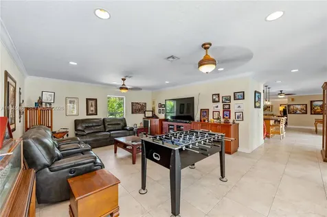 6960 SW 148th Terrace Palmetto Bay FL 33158