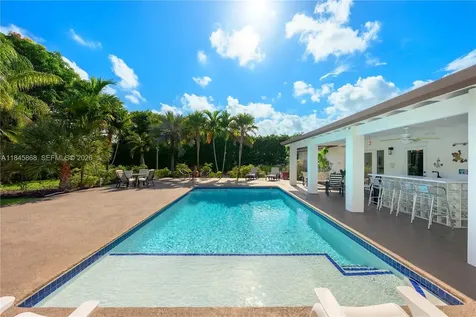 6960 SW 148th Terrace Palmetto Bay FL 33158