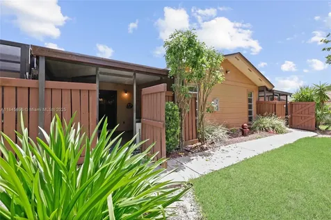 6322 Royal Woods Drive Fort Myers FL 33908