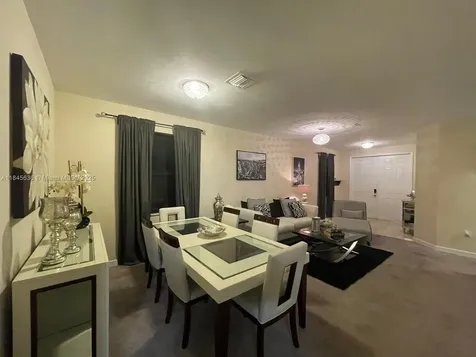 8878 W 33rd Avenue Hialeah FL 33018