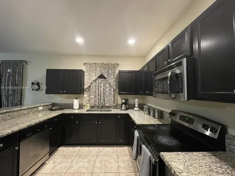 8878 W 33rd Avenue Hialeah FL 33018