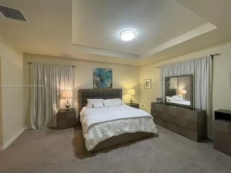 8878 W 33rd Avenue Hialeah FL 33018
