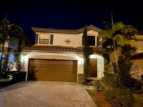 8878 W 33rd Avenue Hialeah FL 33018