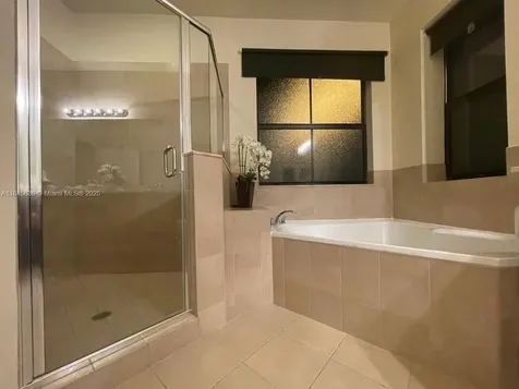 8878 W 33rd Avenue Hialeah FL 33018