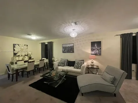 8878 W 33rd Avenue Hialeah FL 33018