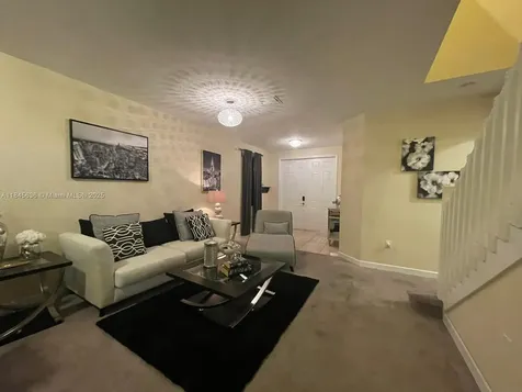 8878 W 33rd Avenue Hialeah FL 33018