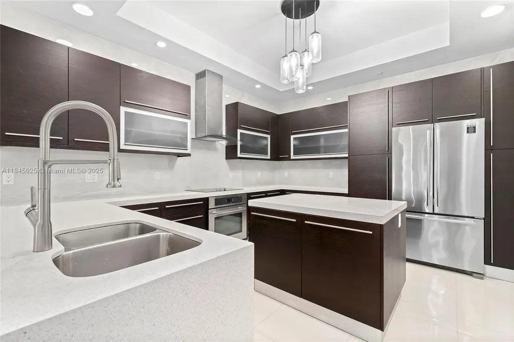 811 SE 12th Court Fort Lauderdale FL 33316