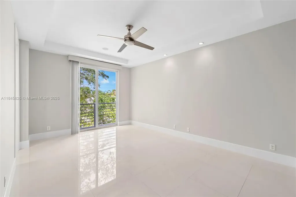 811 SE 12th Court Fort Lauderdale FL 33316