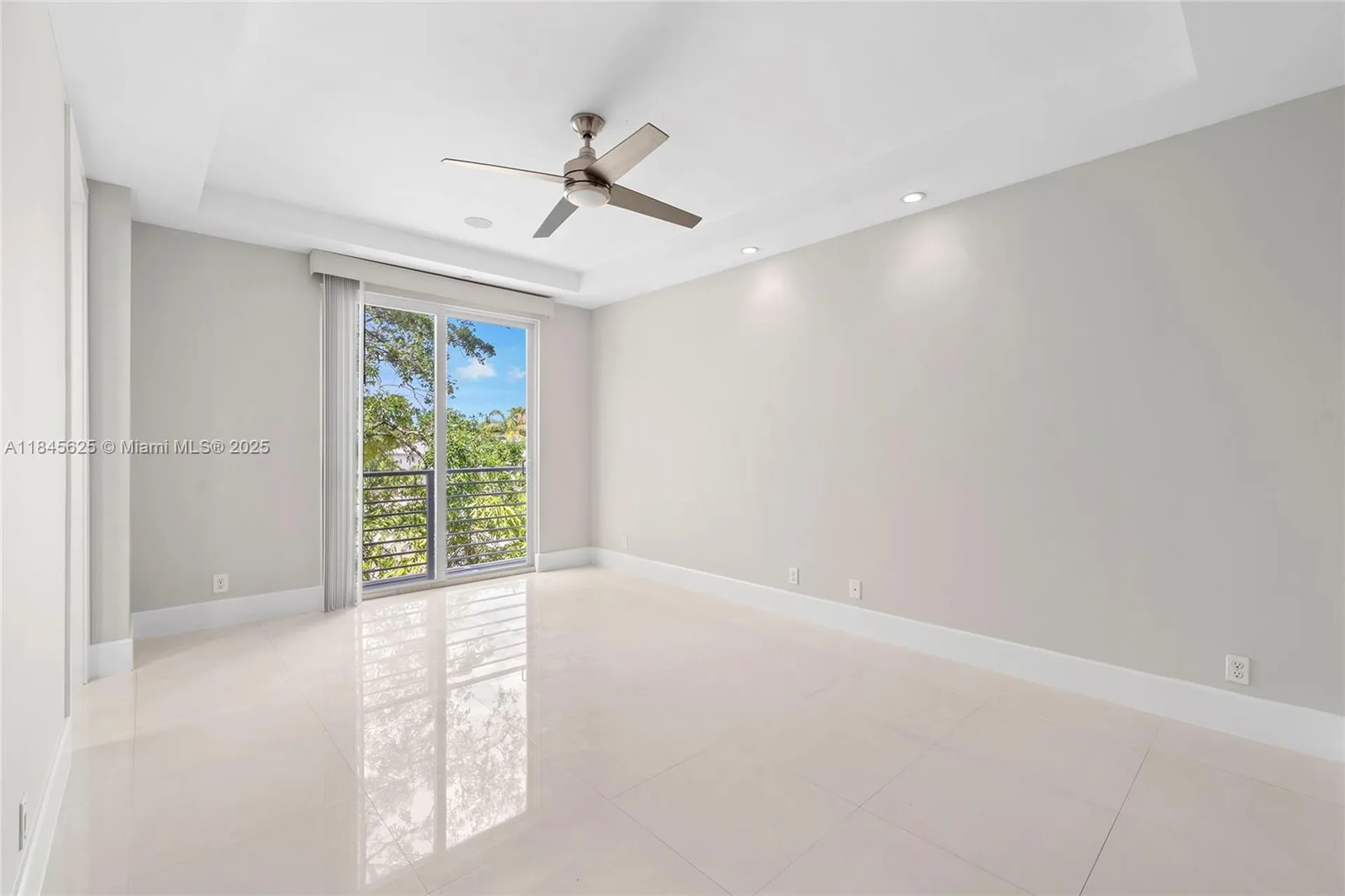 811 SE 12th Court Fort Lauderdale FL 33316