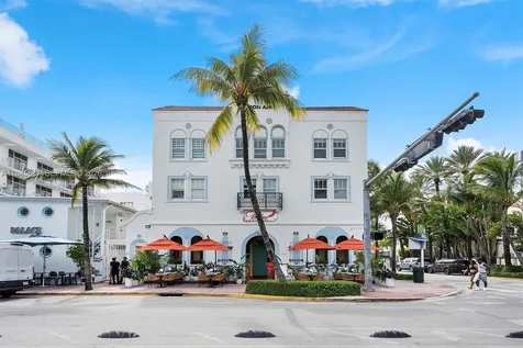 1060 Ocean Drive Miami Beach FL 33139