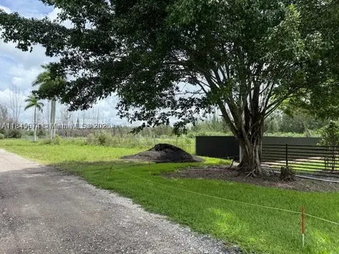 152 Street Unincorporated Dade FL 33187