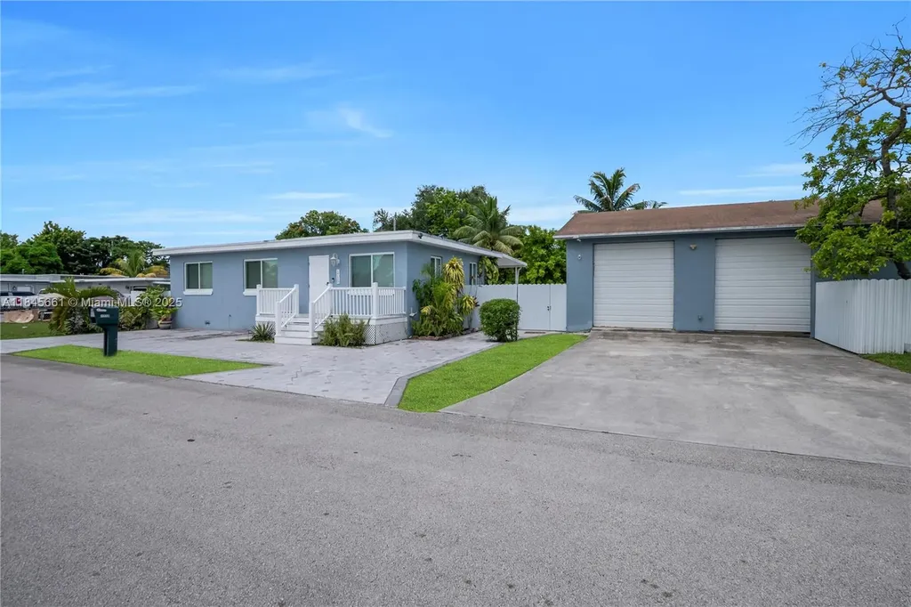 1710 SW 98th Terrace Miramar FL 33025