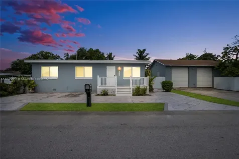 1710 SW 98th Terrace Miramar FL 33025
