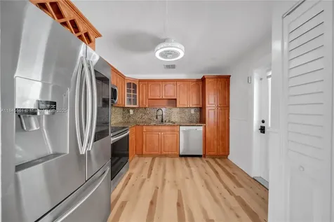1710 SW 98th Terrace Miramar FL 33025