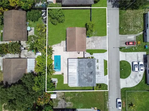 1710 SW 98th Terrace Miramar FL 33025
