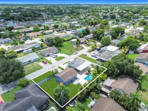 1710 SW 98th Terrace Miramar FL 33025