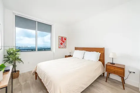 16385 Biscayne Boulevard Sunny Isles Beach FL 33160