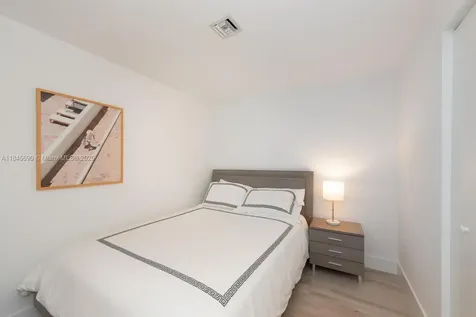 16385 Biscayne Boulevard Sunny Isles Beach FL 33160