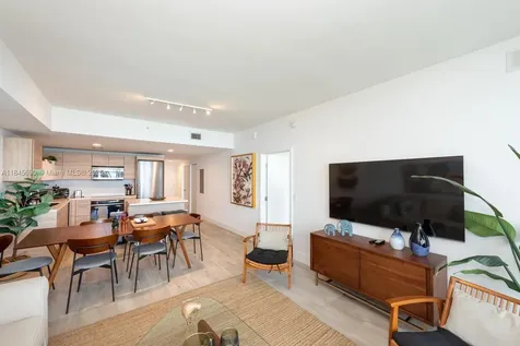 16385 Biscayne Boulevard Sunny Isles Beach FL 33160