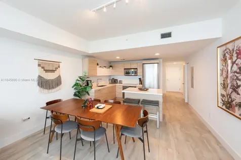 16385 Biscayne Boulevard Sunny Isles Beach FL 33160