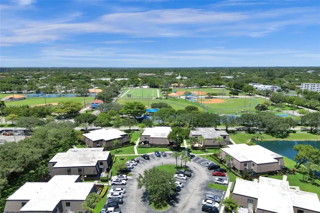 2560 NW 99th Avenue Coral Springs FL 33065