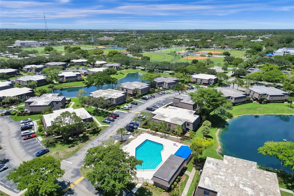 2560 NW 99th Avenue Coral Springs FL 33065