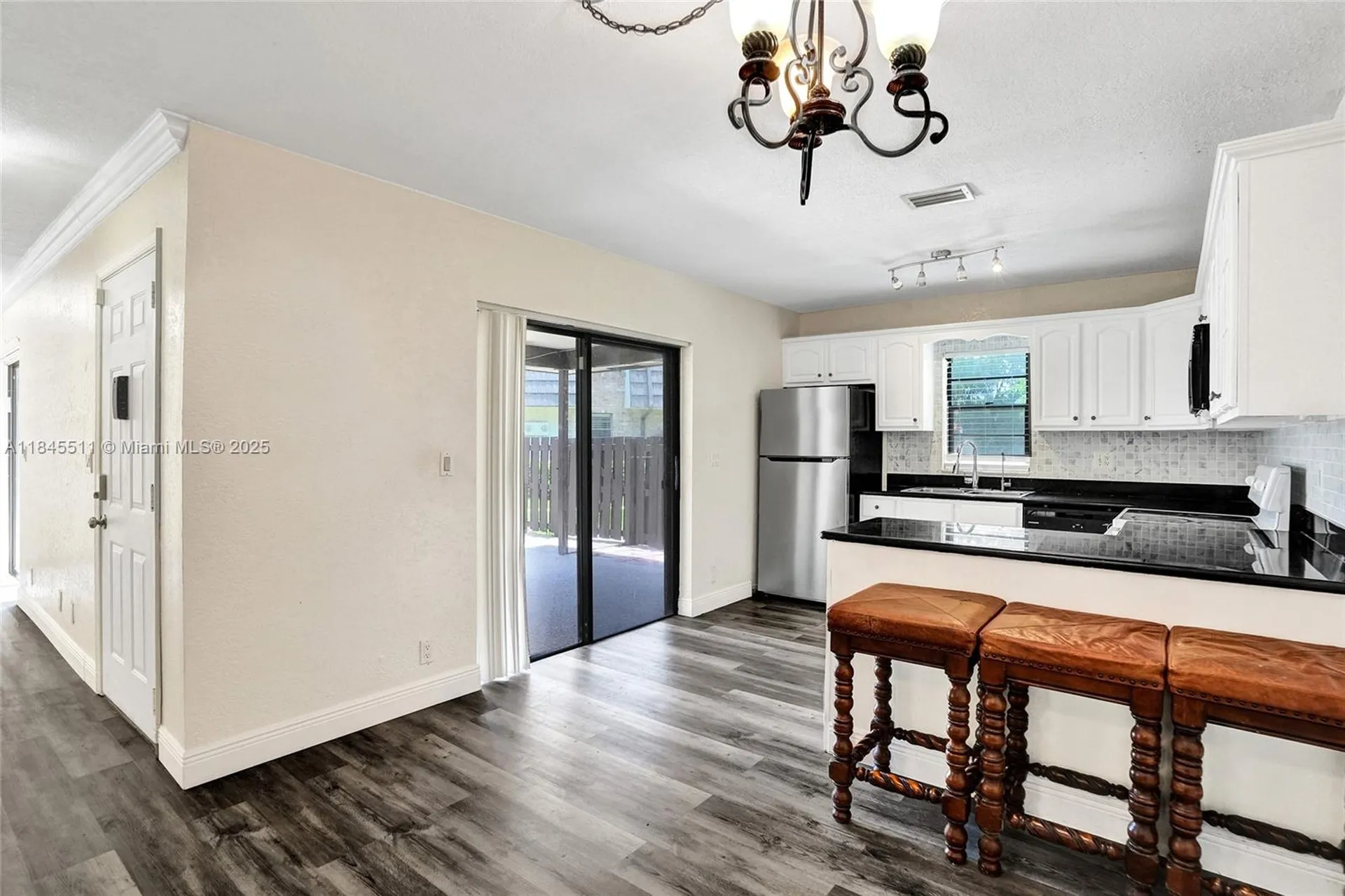 2560 NW 99th Avenue Coral Springs FL 33065