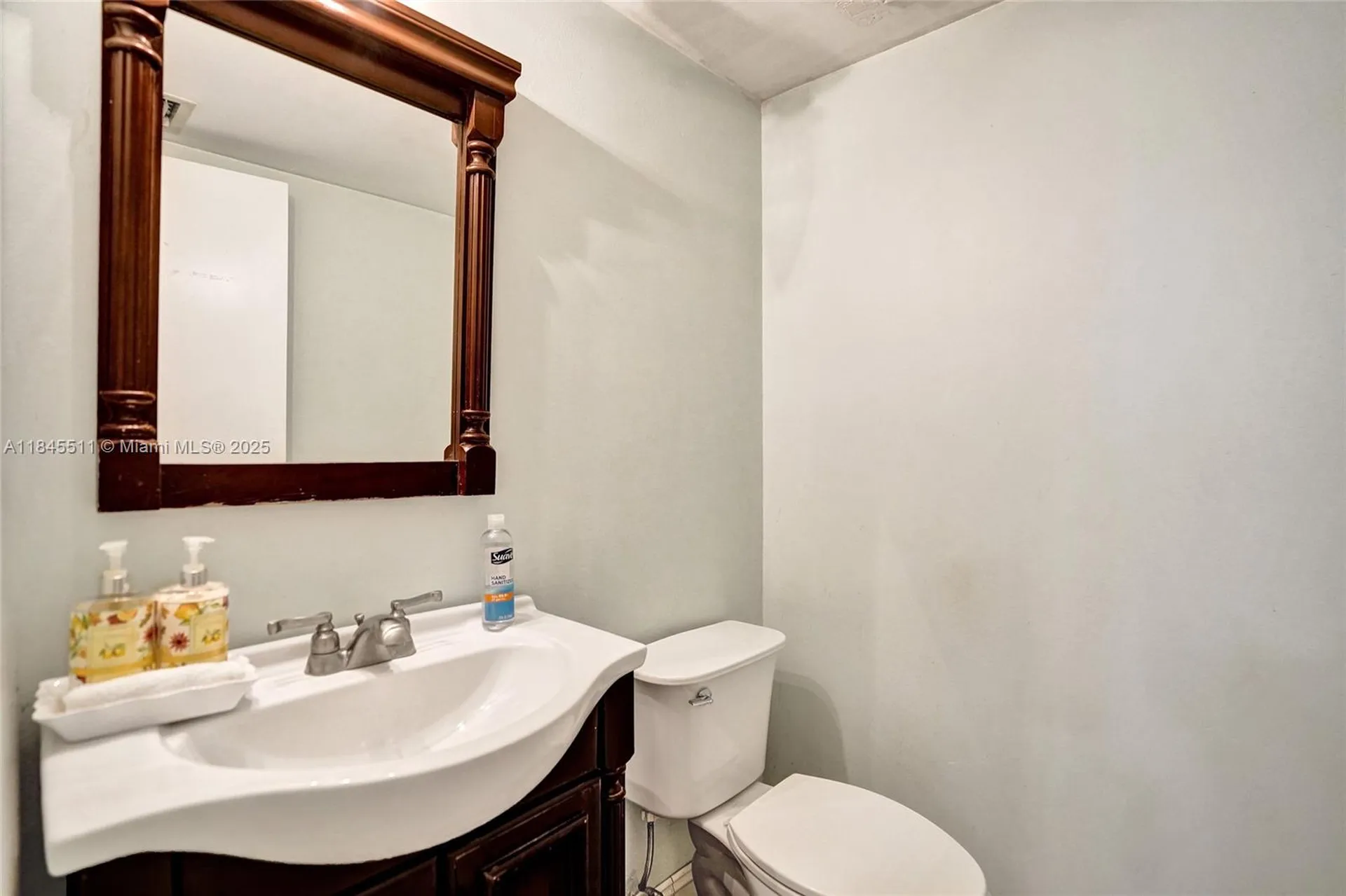 2560 NW 99th Avenue Coral Springs FL 33065