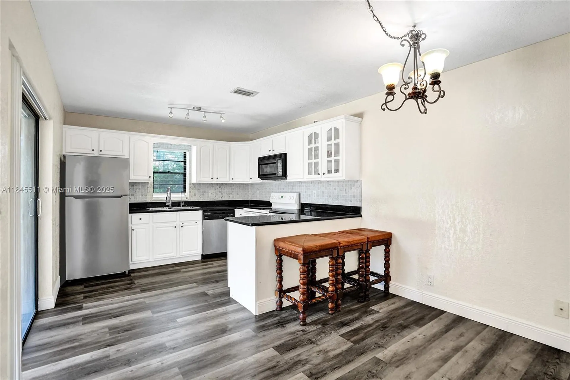 2560 NW 99th Avenue Coral Springs FL 33065