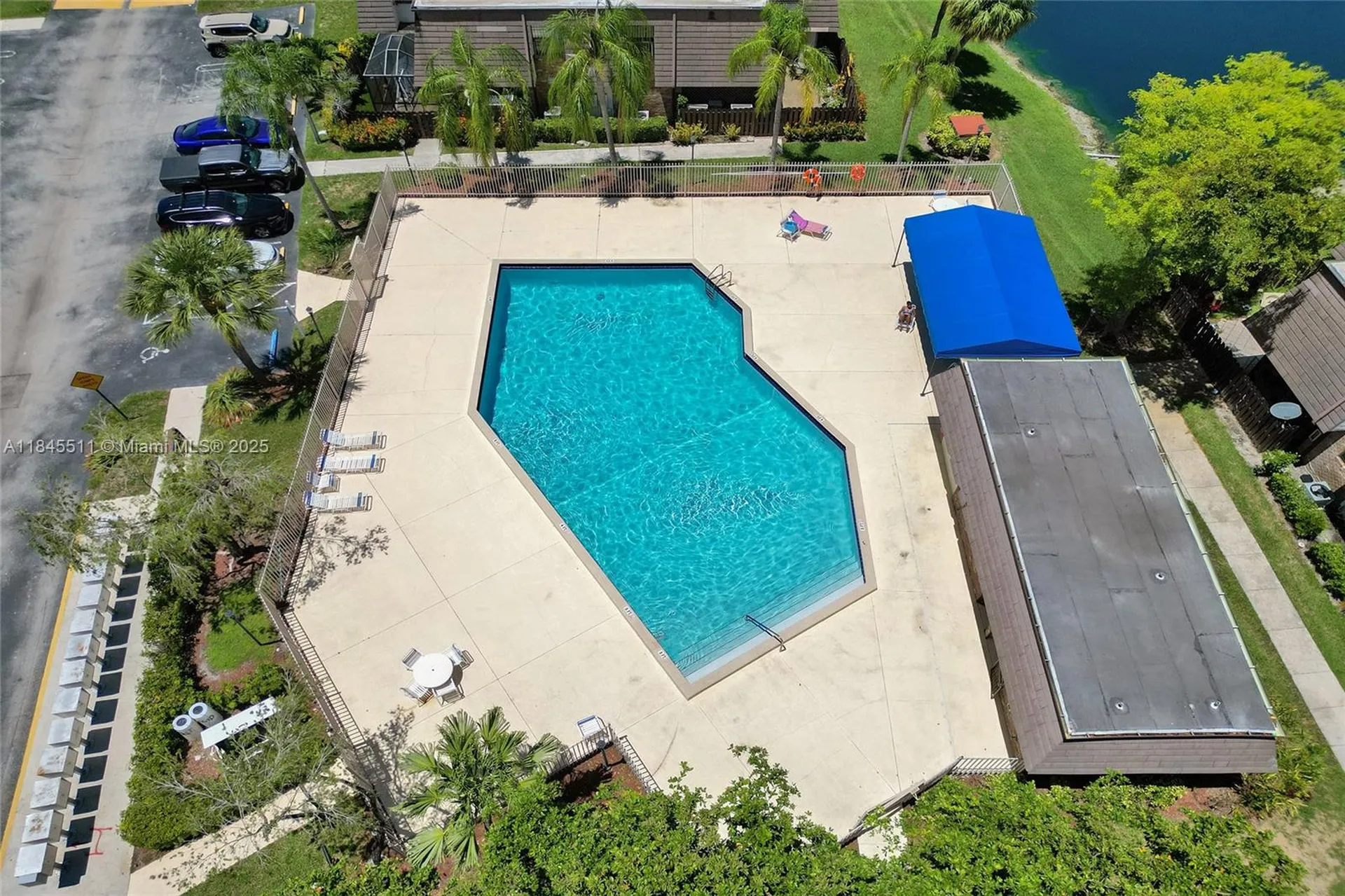 2560 NW 99th Avenue Coral Springs FL 33065