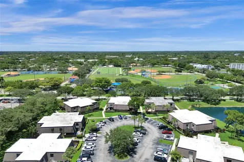 2560 NW 99th Avenue Coral Springs FL 33065