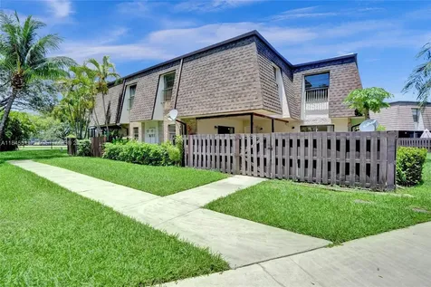 2560 NW 99th Avenue Coral Springs FL 33065