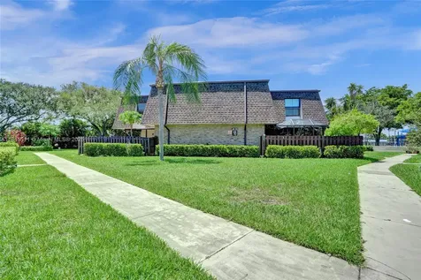 2560 NW 99th Avenue Coral Springs FL 33065