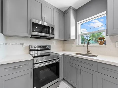15230 SW 297th Street Homestead FL 33033