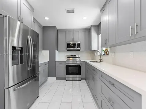 15230 SW 297th Street Homestead FL 33033