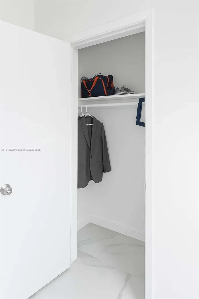 2231 NW 9th Court Fort Lauderdale FL 33311