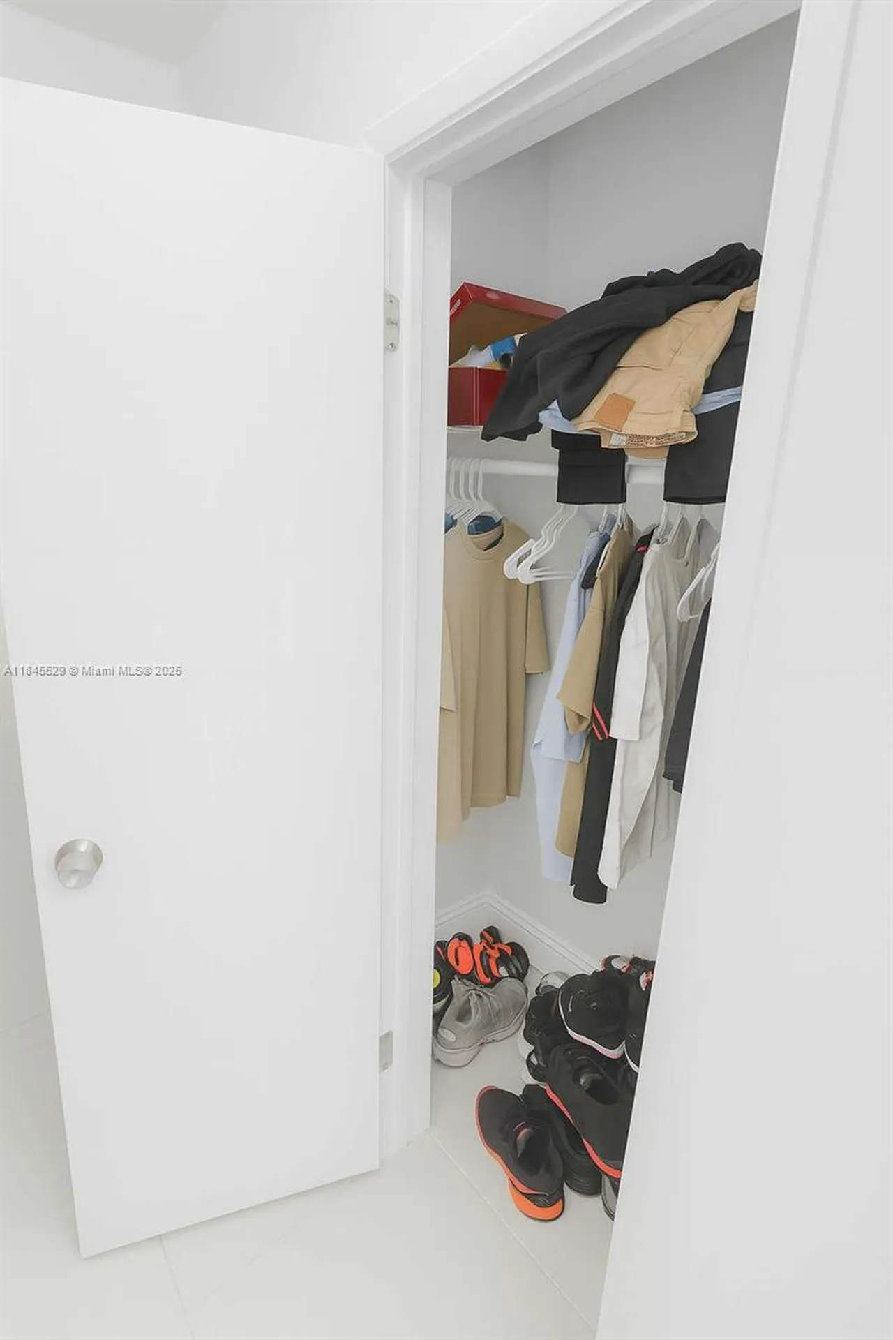 2231 NW 9th Court Fort Lauderdale FL 33311