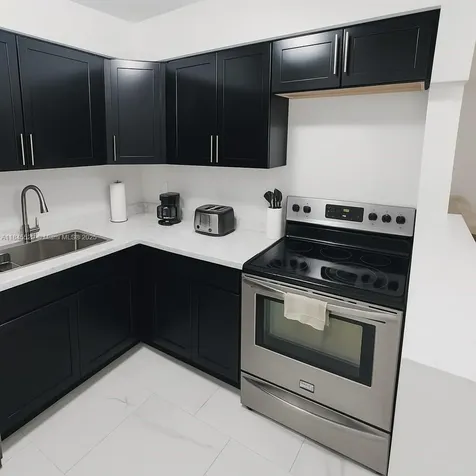 2231 NW 9th Court Fort Lauderdale FL 33311