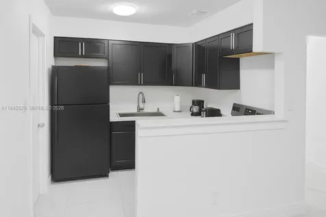 2231 NW 9th Court Fort Lauderdale FL 33311