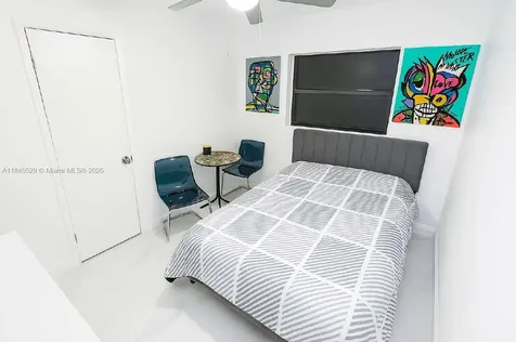 2231 NW 9th Court Fort Lauderdale FL 33311