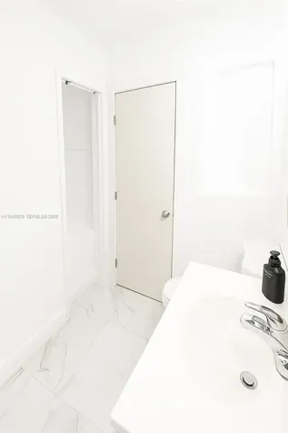 2231 NW 9th Court Fort Lauderdale FL 33311