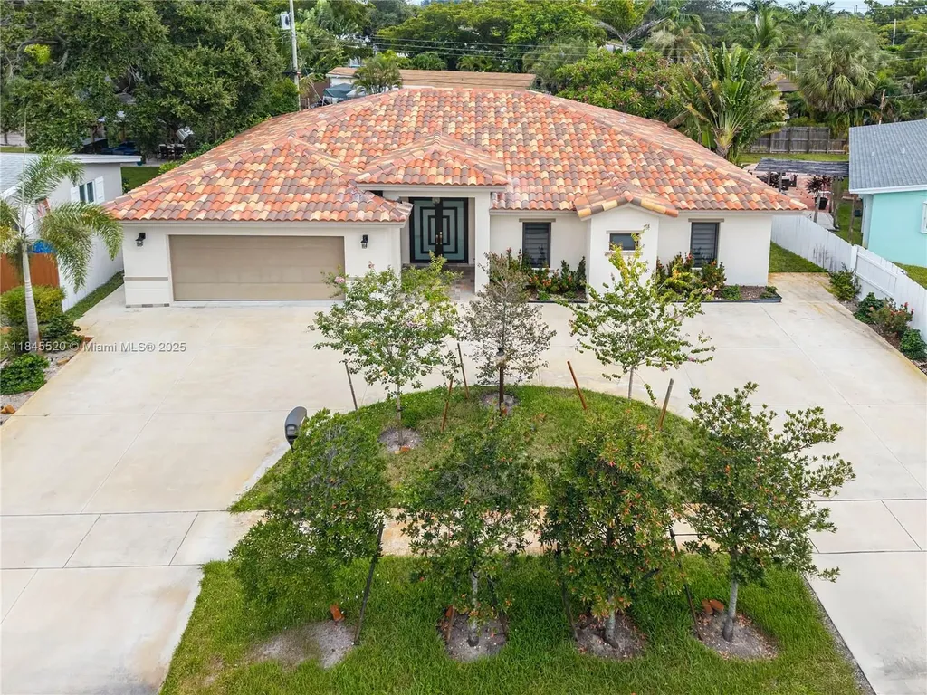 2011 SW 36th Avenue Fort Lauderdale FL 33312