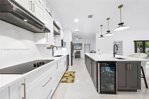 2011 SW 36th Avenue Fort Lauderdale FL 33312