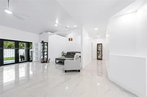 2011 SW 36th Avenue Fort Lauderdale FL 33312